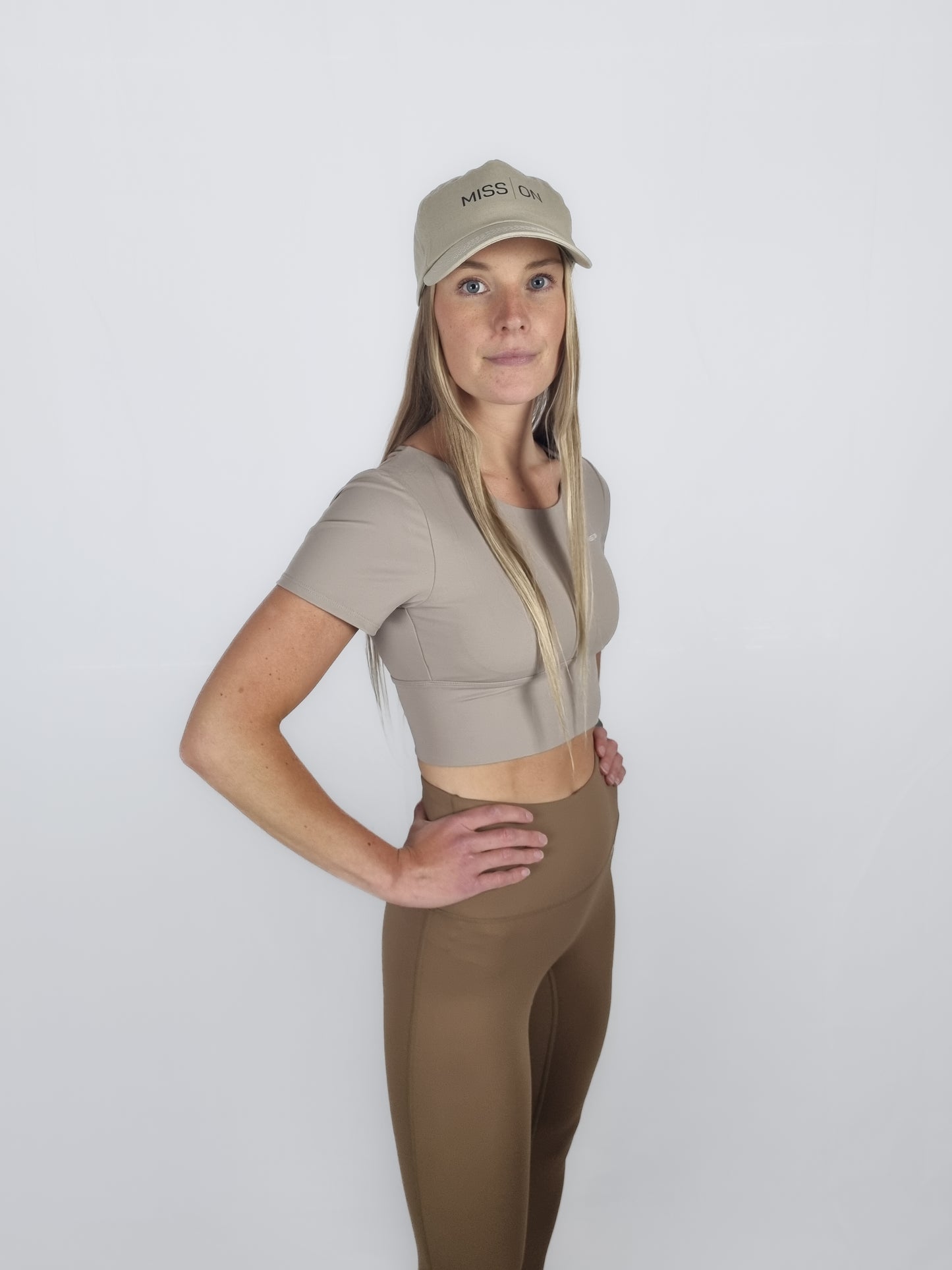 TWINE TOP