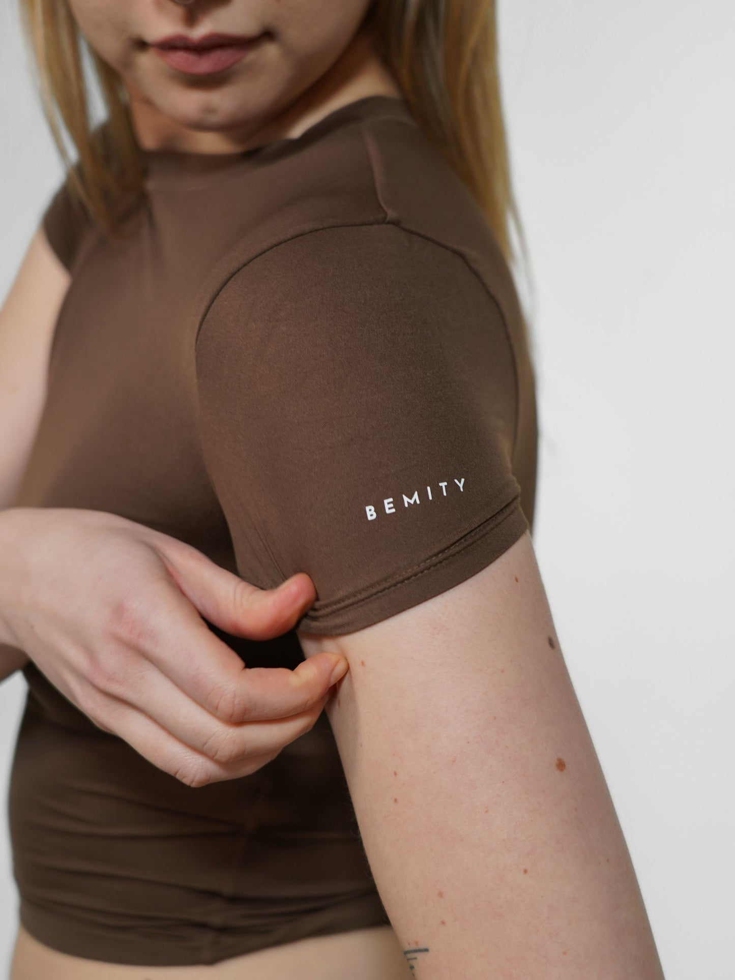 BEMITY T-SHIRT CROP