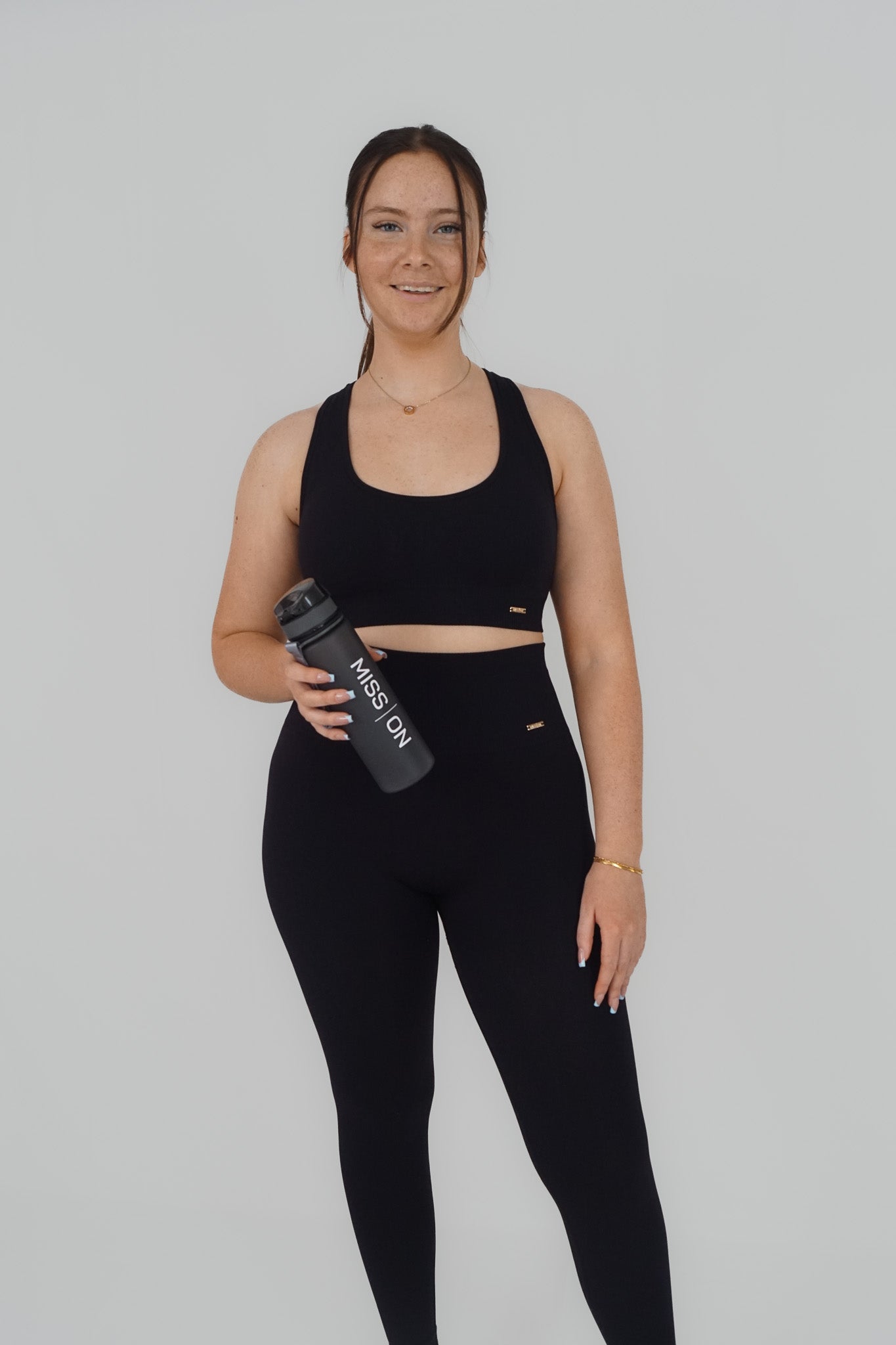 SOFT SEAMLESS TOP
