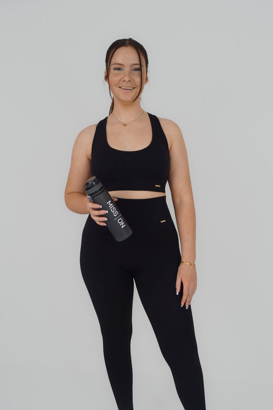 MISS ON SOFT SEAMLESS TOP