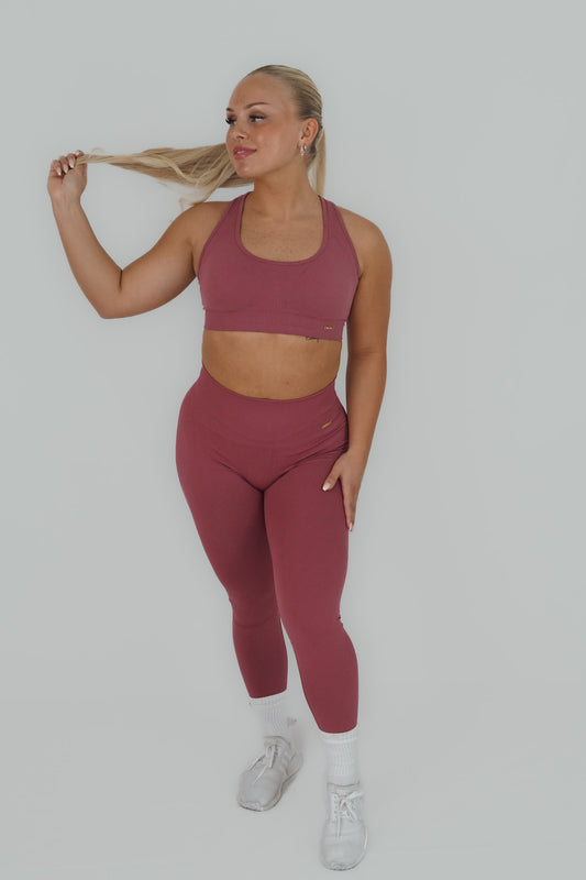 MISS ON SOFT SEAMLESS TIGHTS