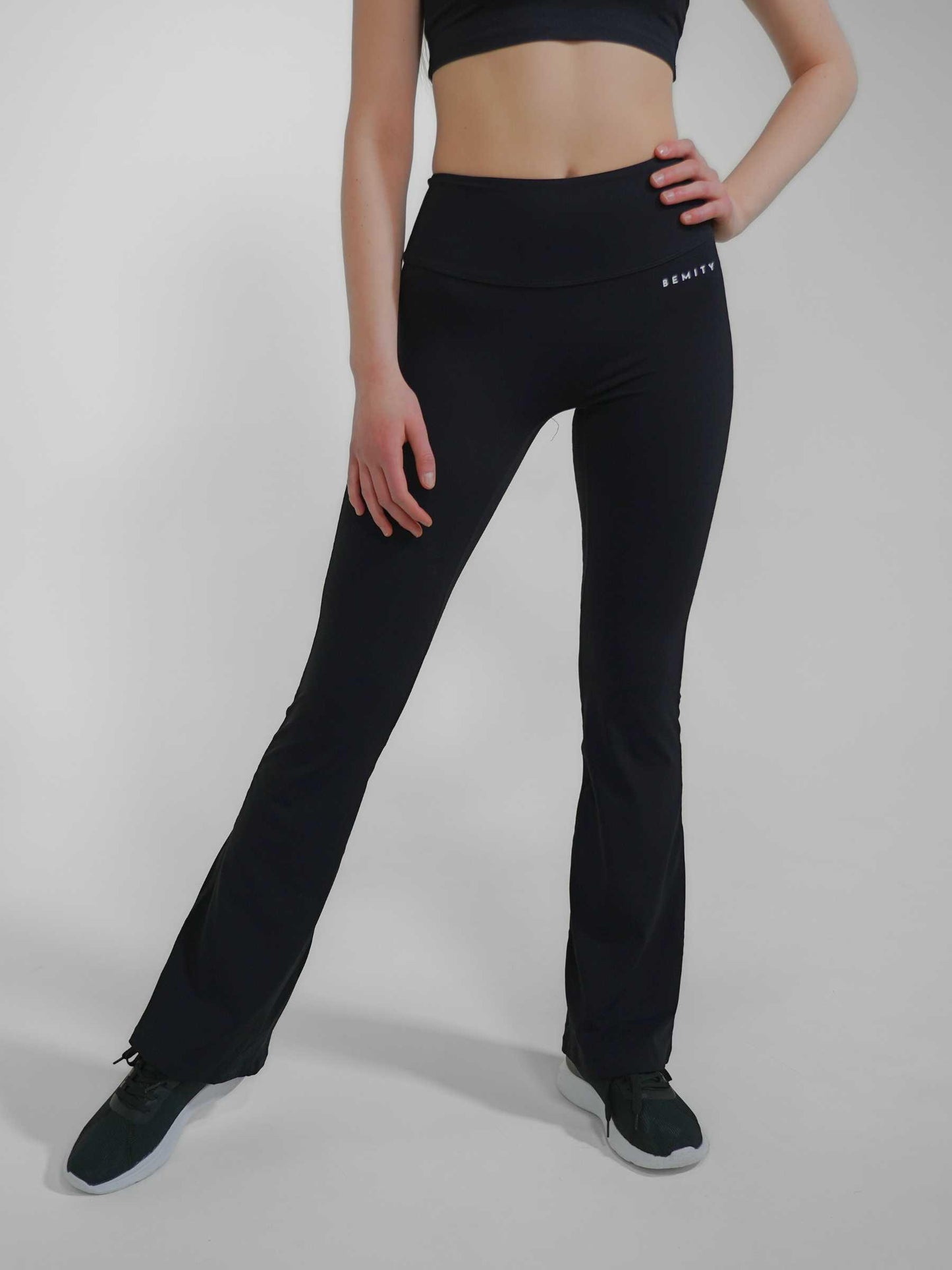 BEMITY FLARE SCRUNCH TIGHTS / YOGA LEGGINGS B012401