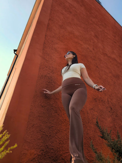 BEMITY FLARE SCRUNCH TIGHTS / YOGA LEGGINGS B012401