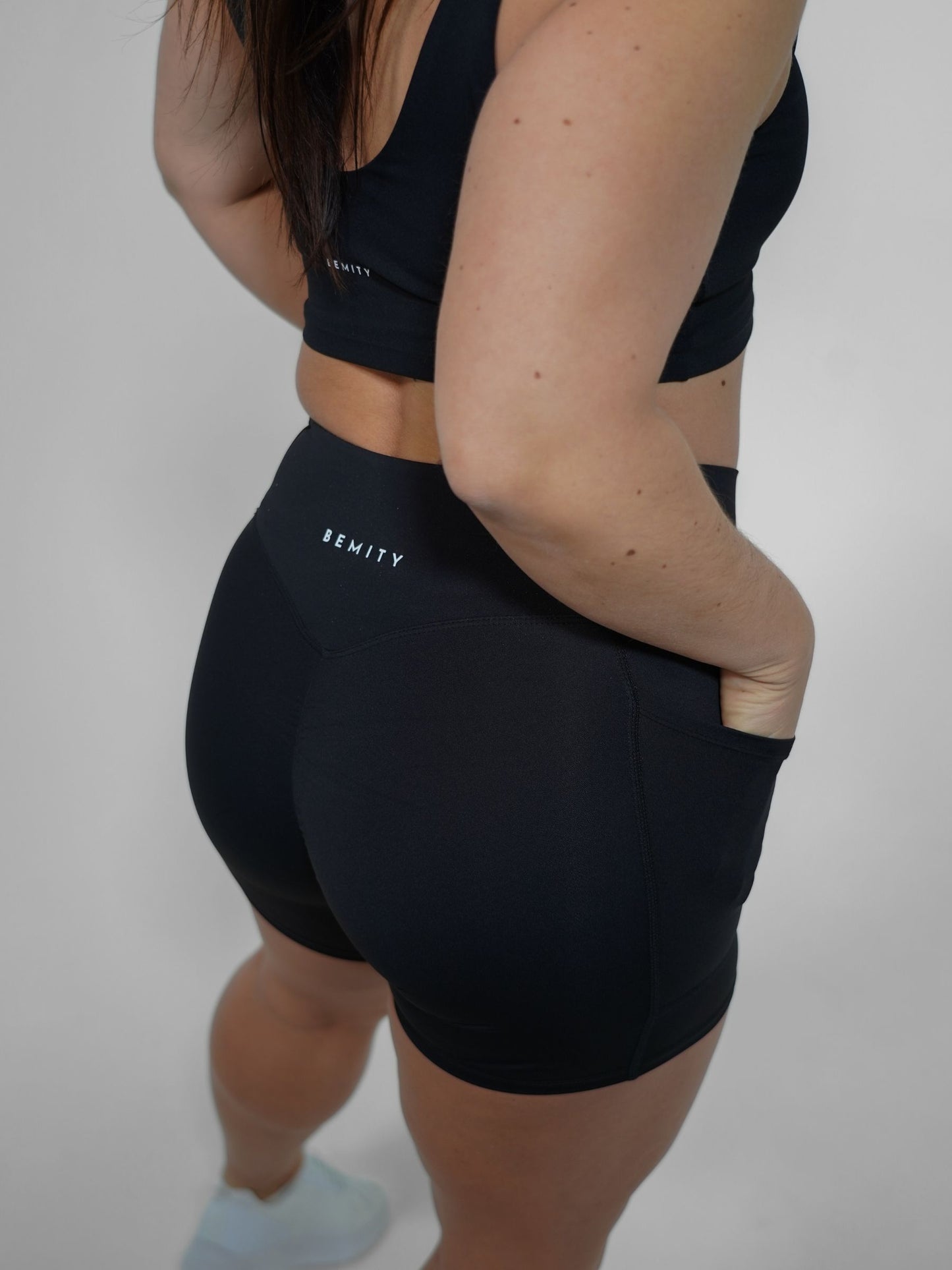 BEMITY POCKET SHORTS