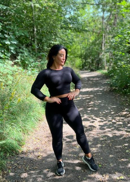 CUTE RIBBED SEAMLESS TOP